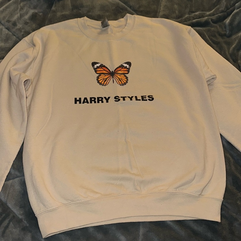 Harry Styles Gildan Sweatshirt Size M